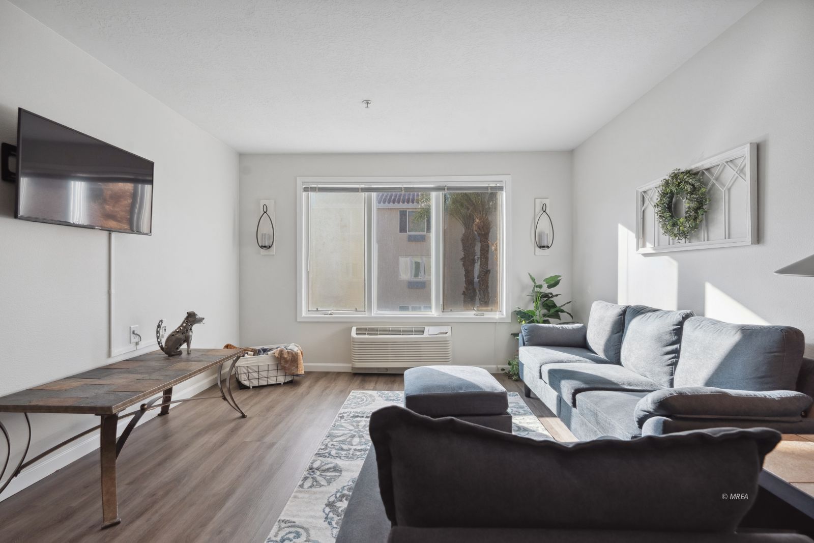 555  Highland Dr #227