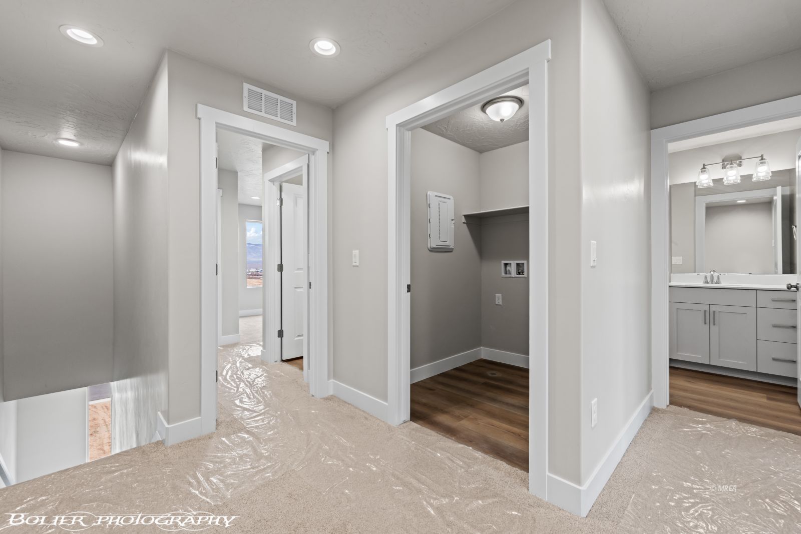 348  North White Rock Trl 