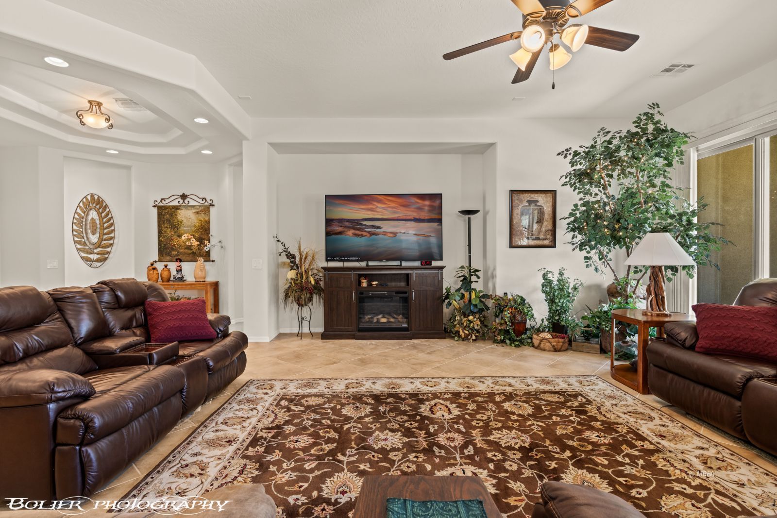 1067  Rim Rock Ridge 