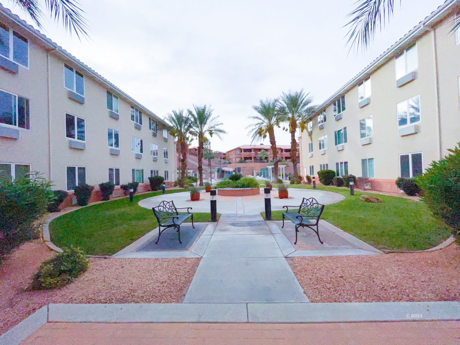 555  Highland Dr #219