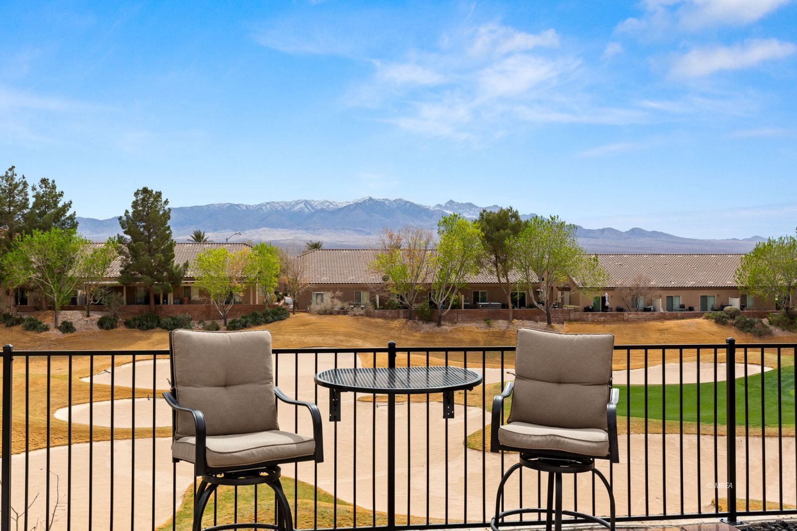 858  Falcon Glenn Dr