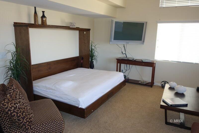 890  Kitty Hawk Dr #224