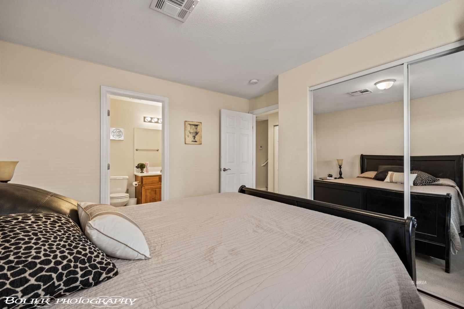 890  Kitty Hawk Dr #1824