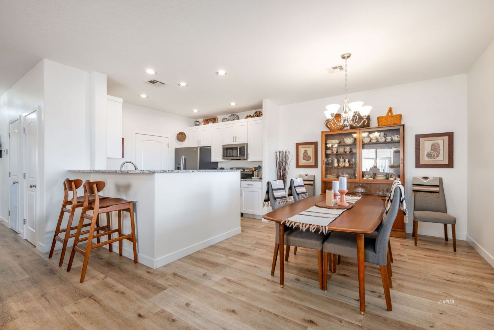 470  Turtle Back Rd #9B