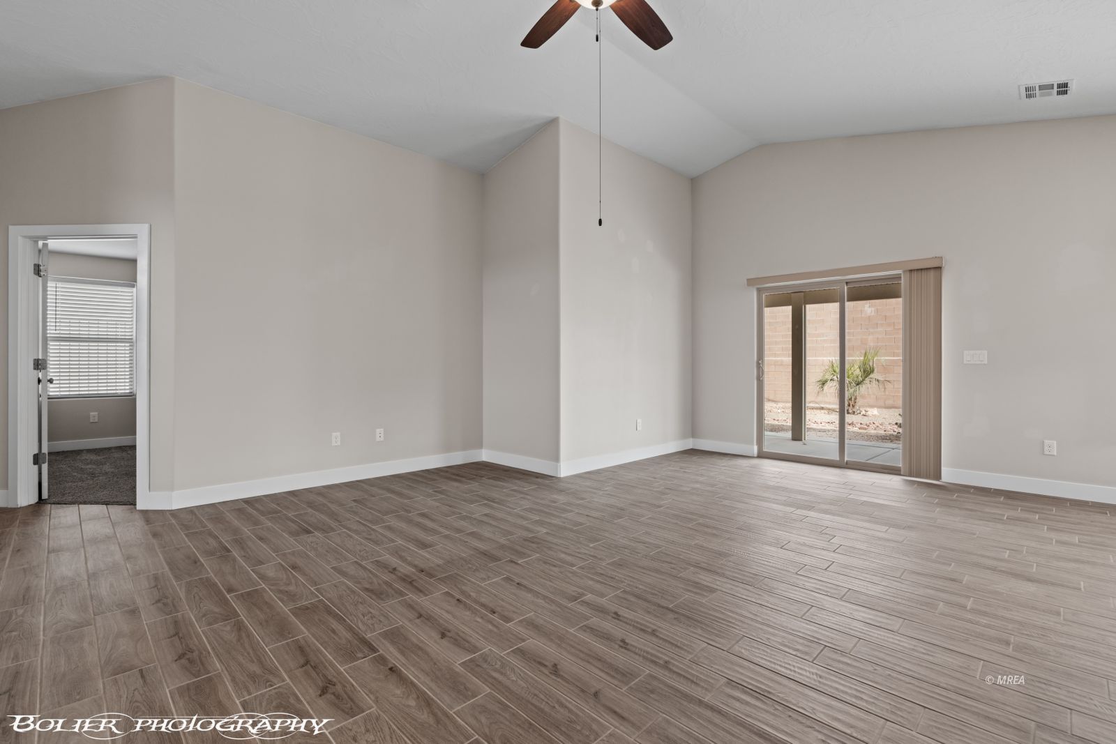 921  Shadow Hawk Ridge 