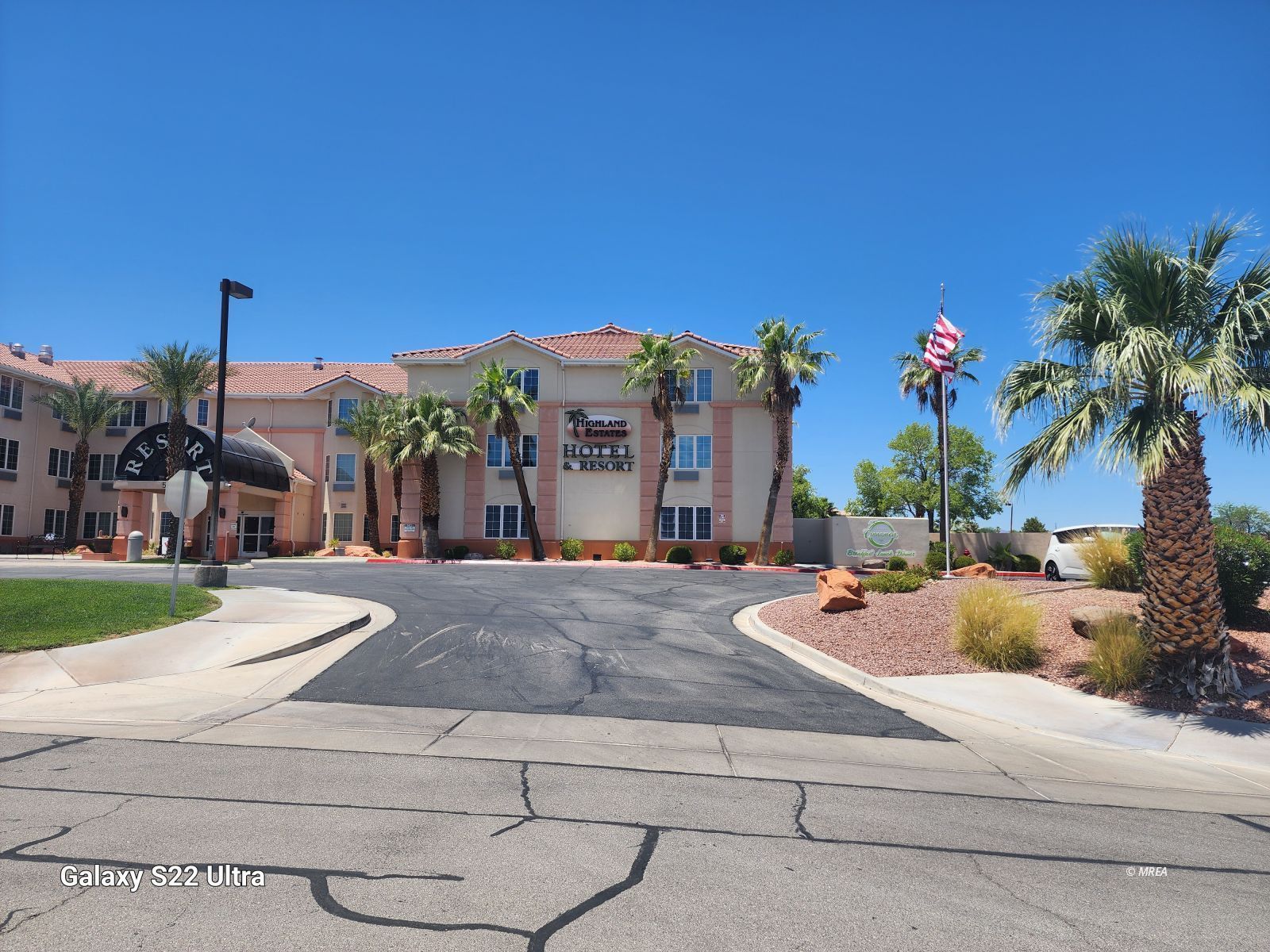 555  Highland Dr #122