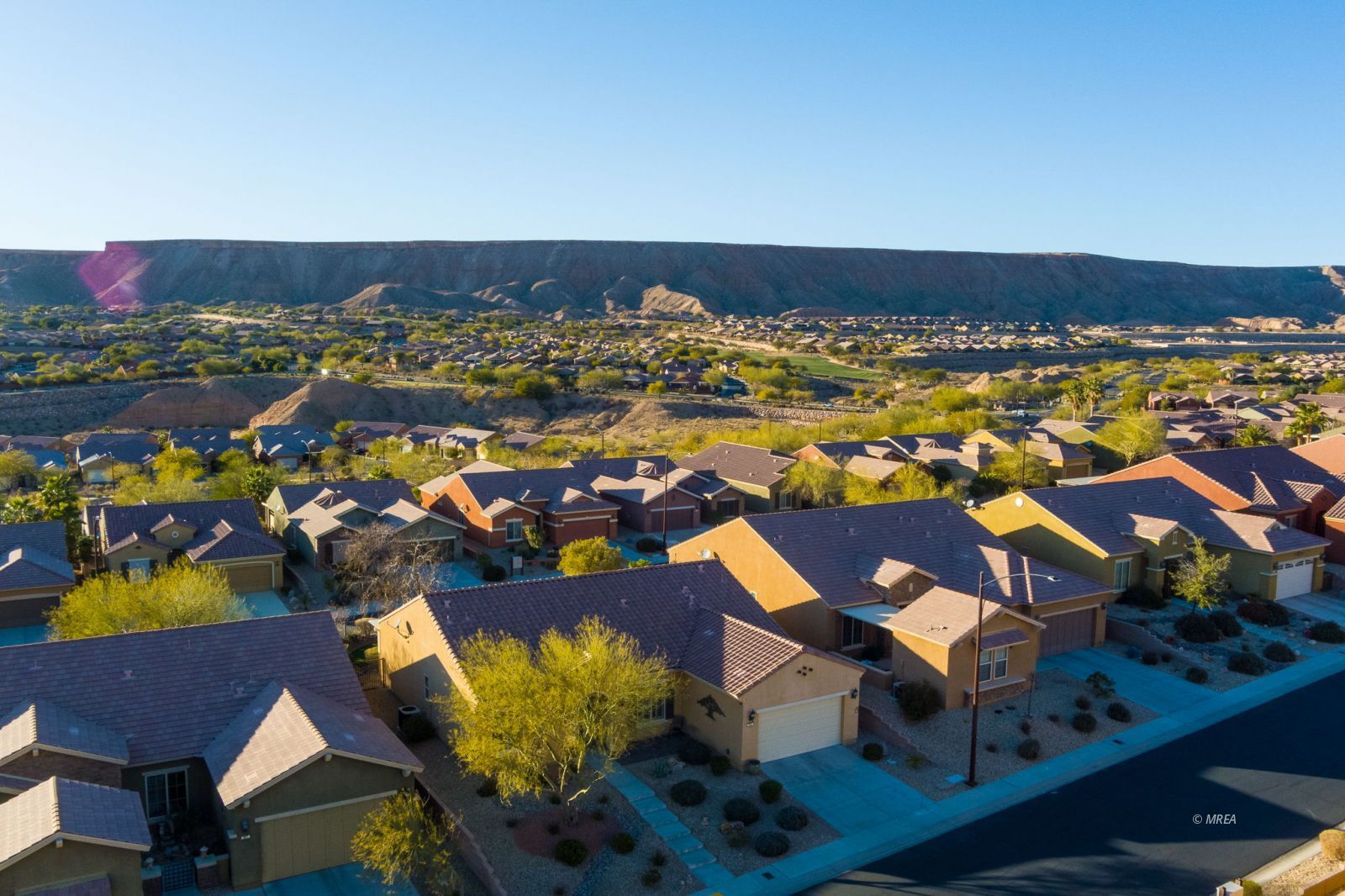 993  Starlight Terrace Way