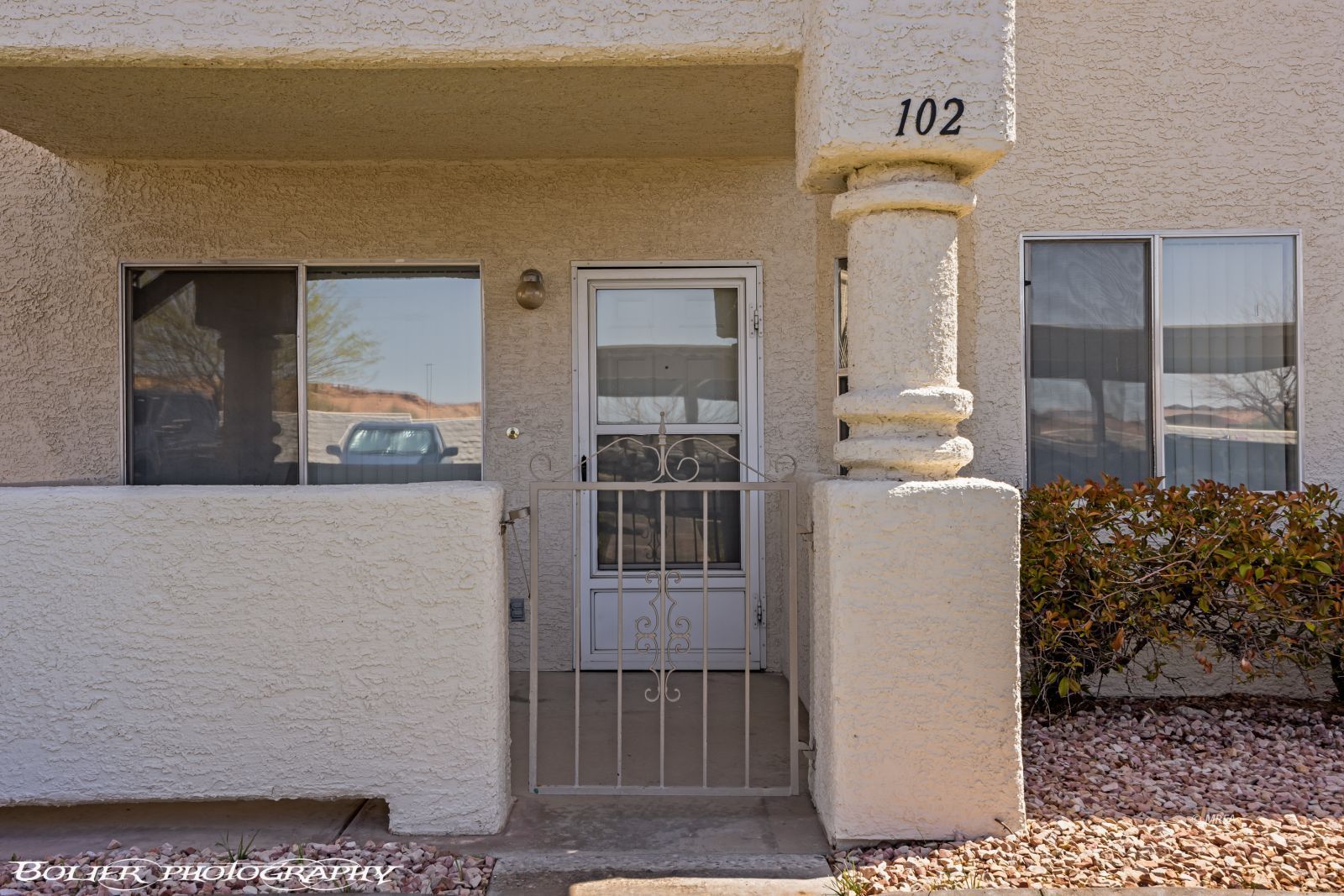 413  Mesa Blvd #102