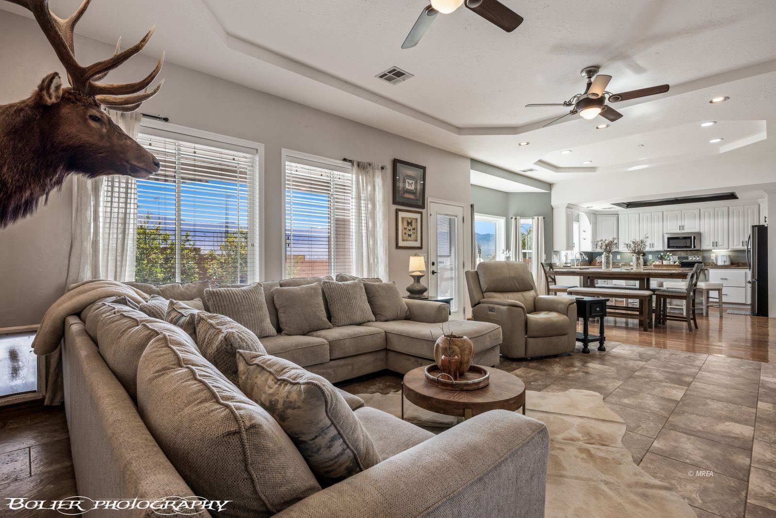 442  Valley View Cir