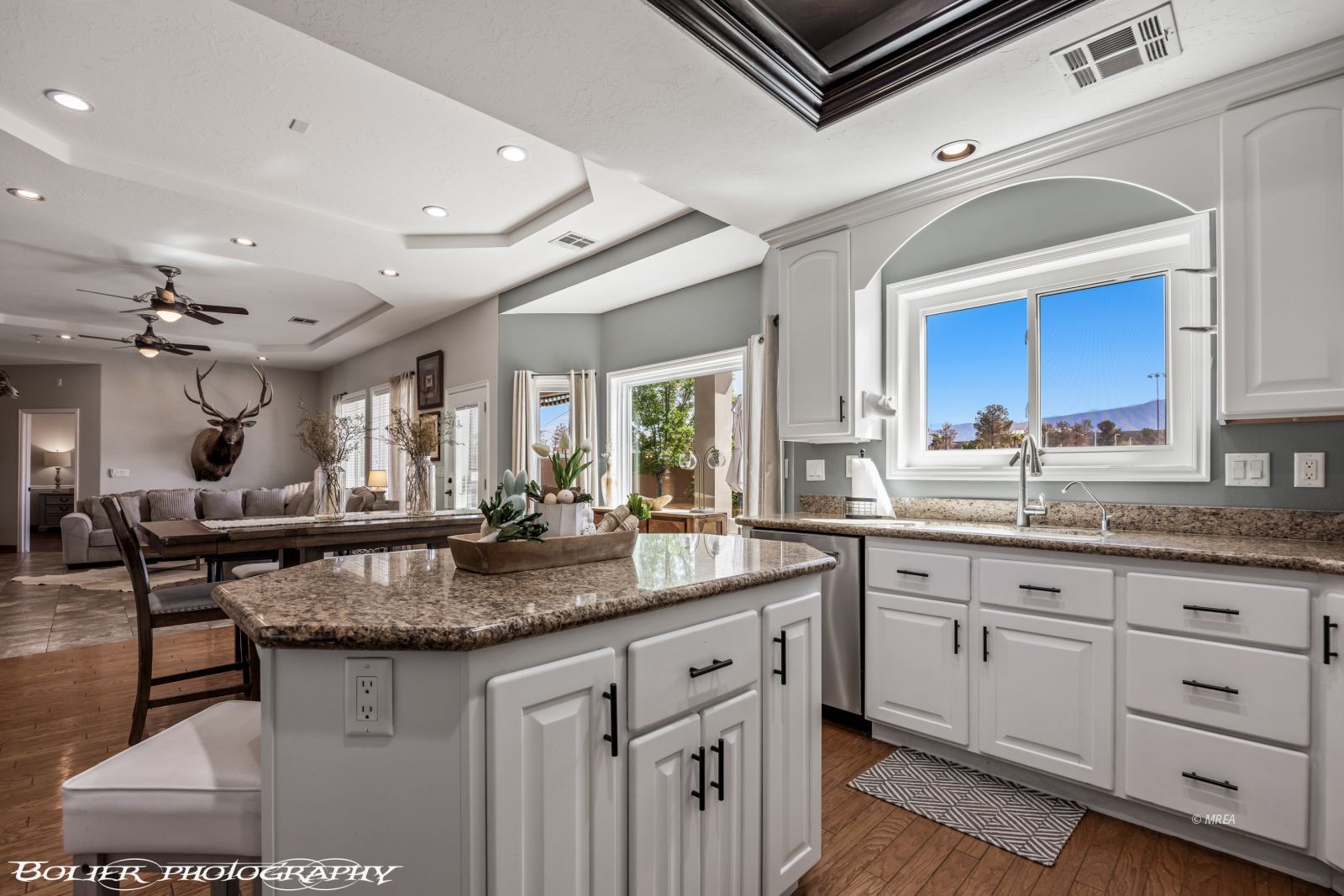 442  Valley View Cir