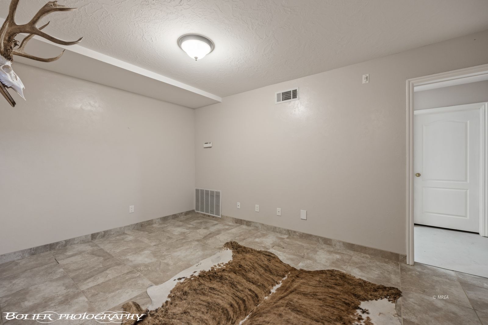 442  Valley View Cir