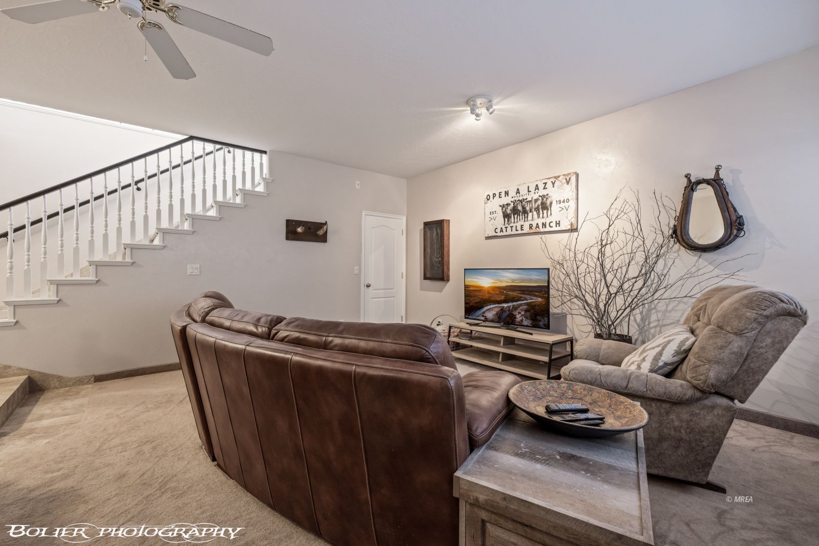 442  Valley View Cir