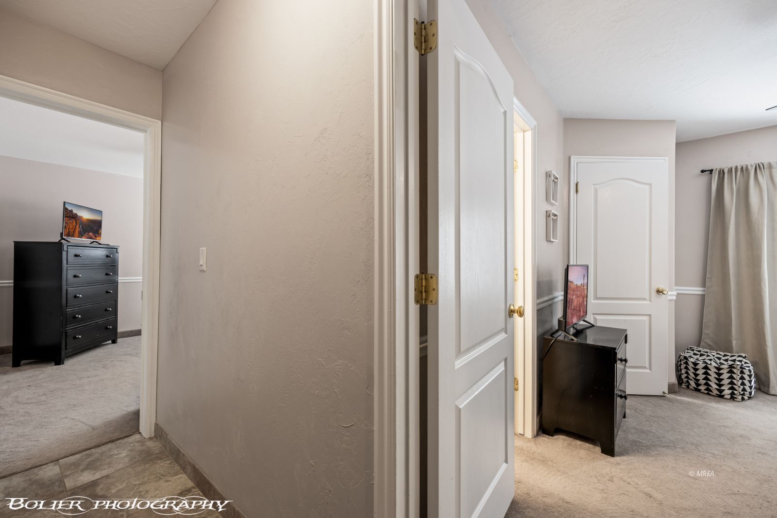 442  Valley View Cir