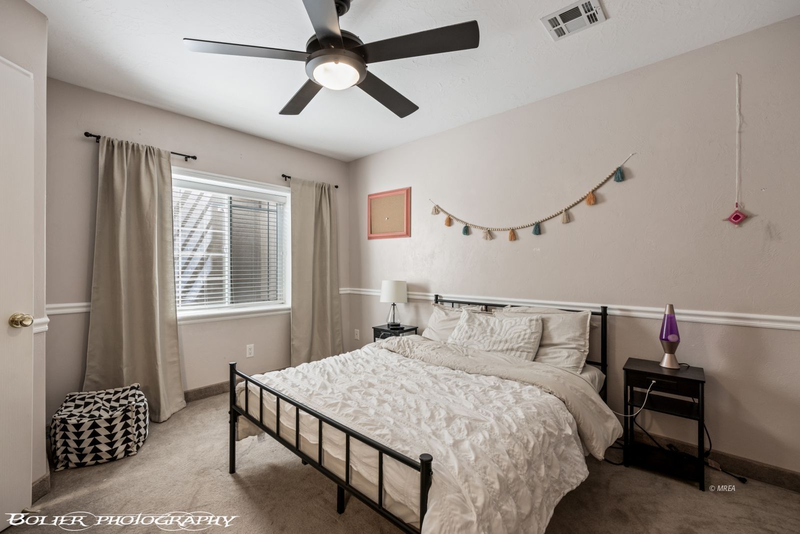 442  Valley View Cir