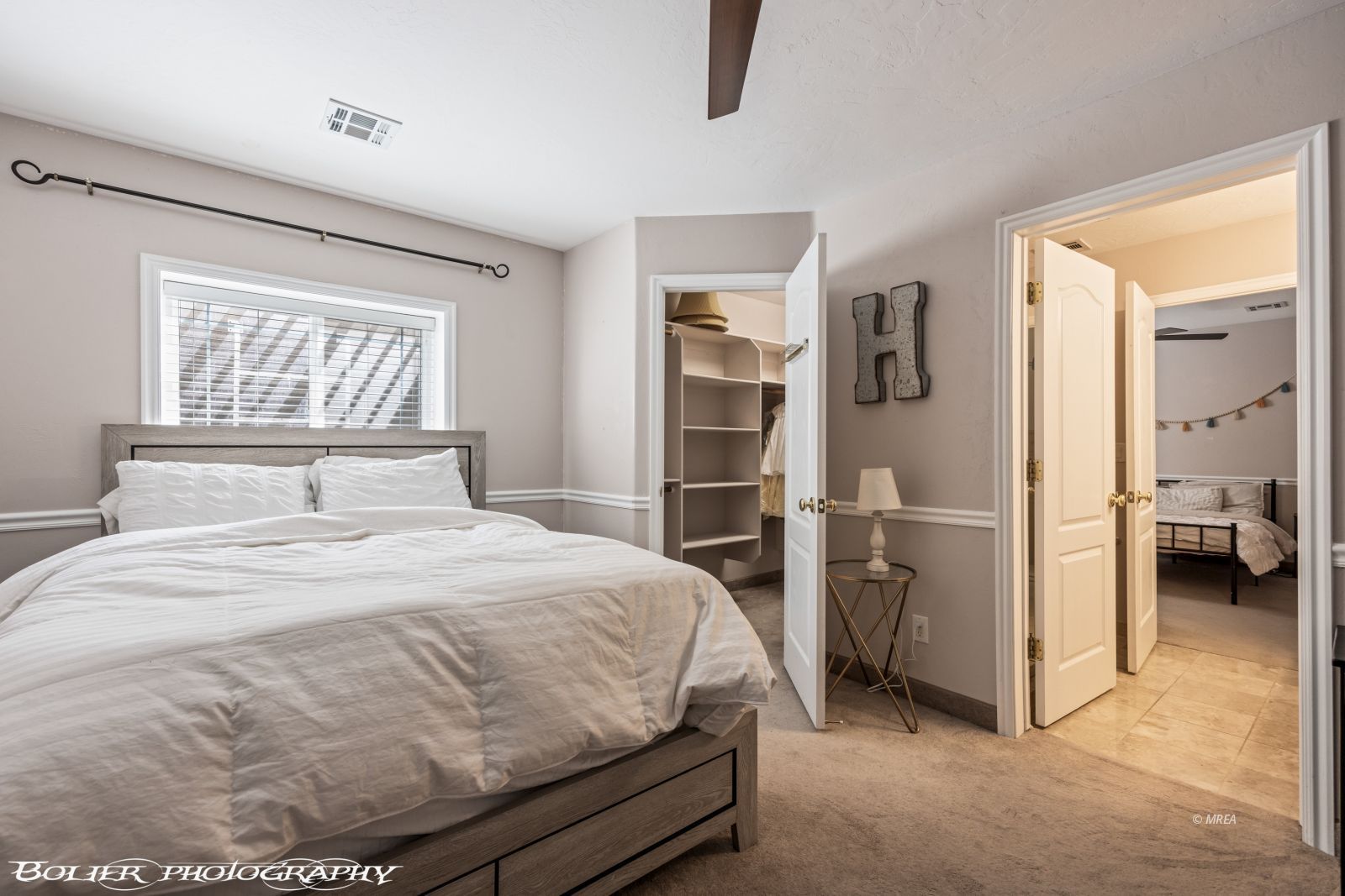 442  Valley View Cir