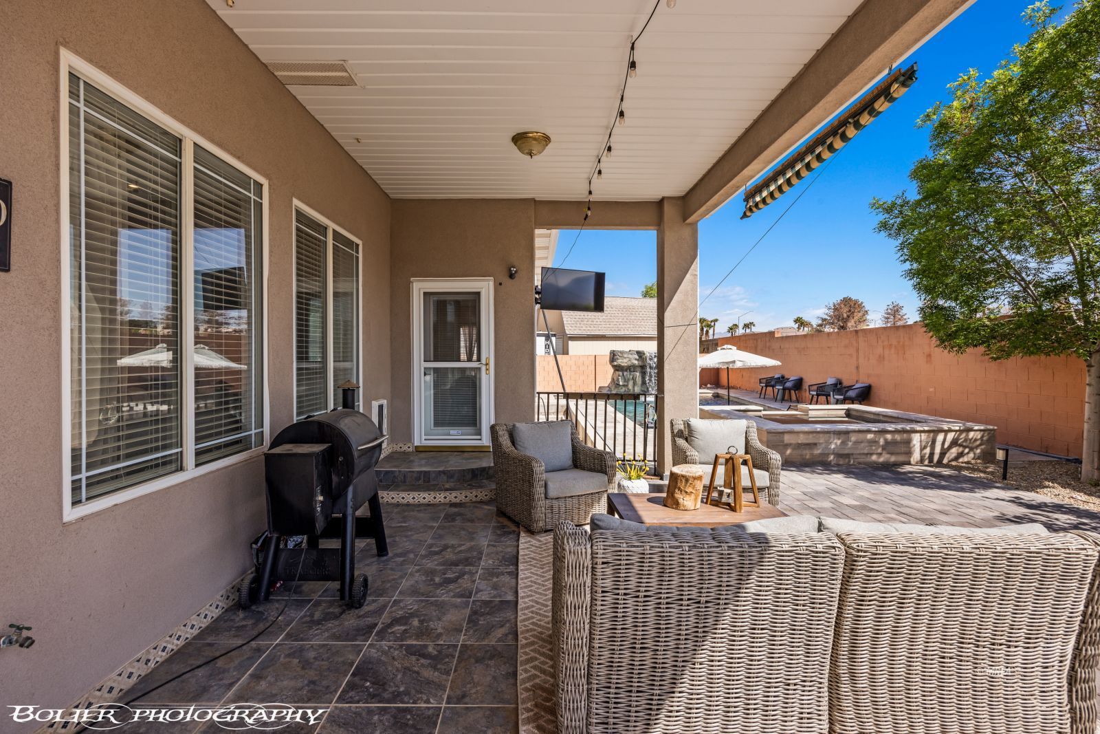 442  Valley View Cir