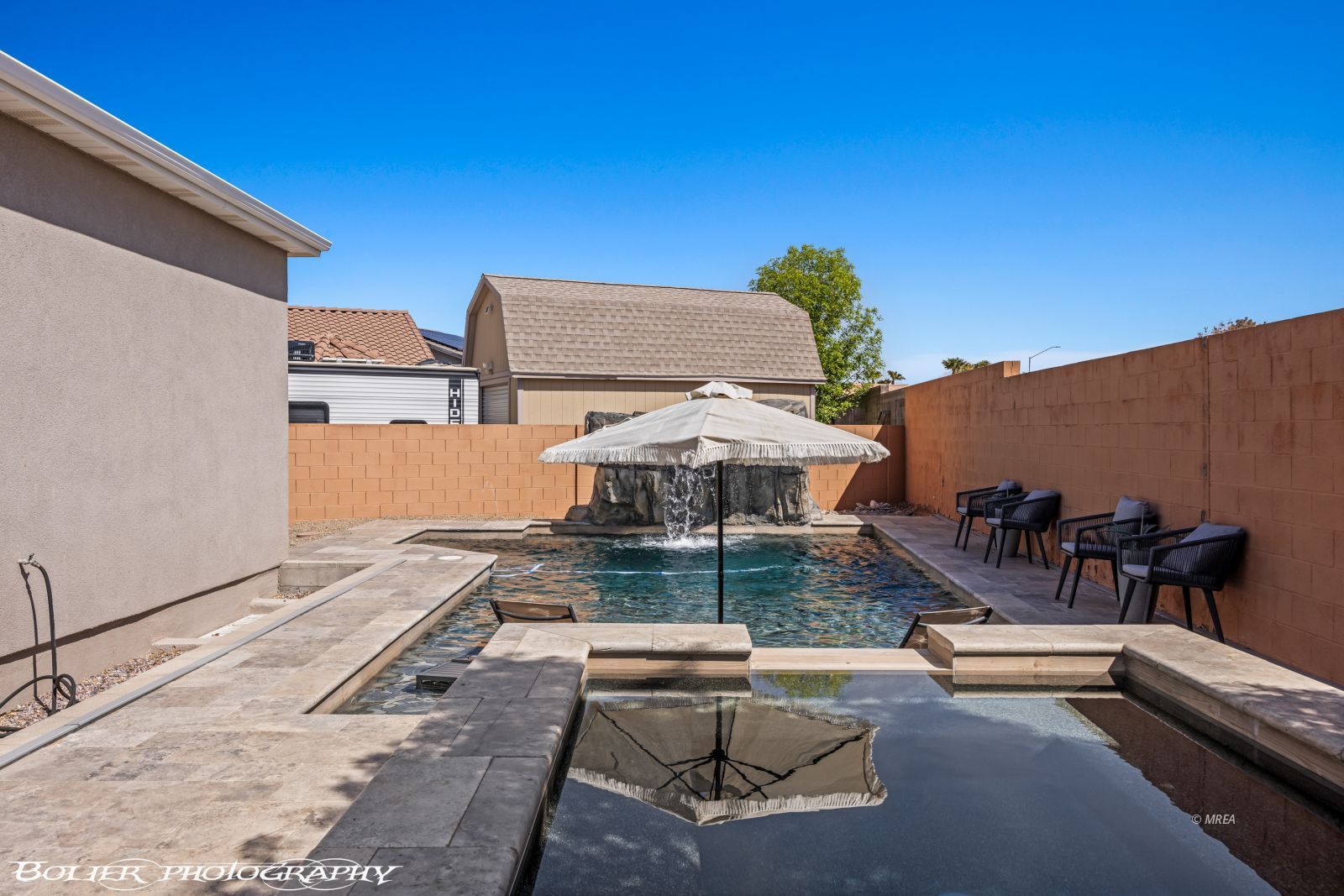442  Valley View Cir
