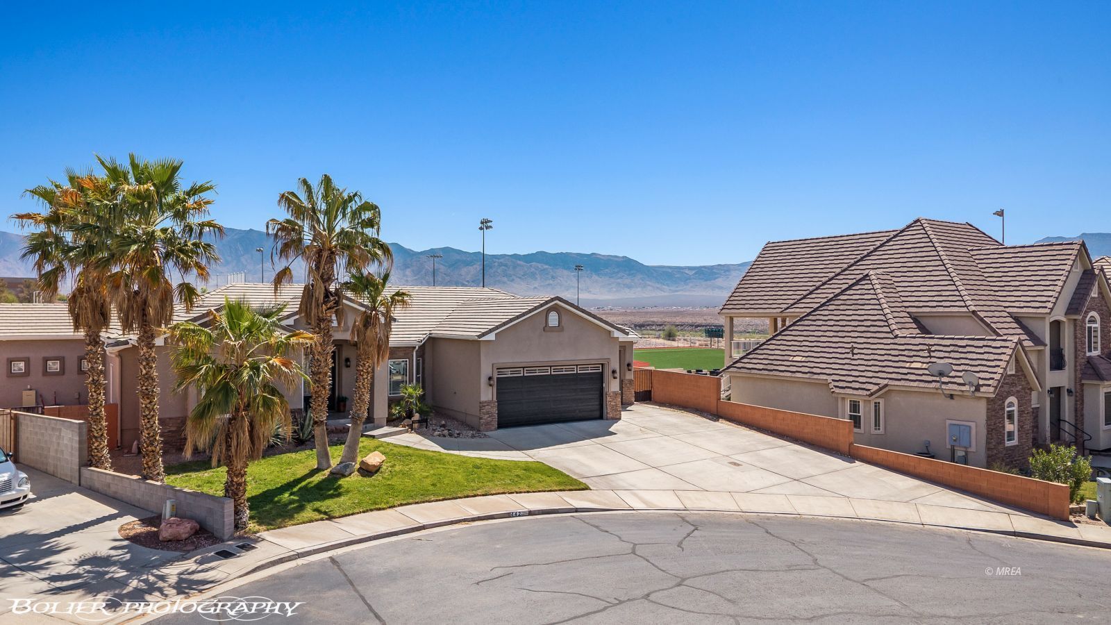442  Valley View Cir