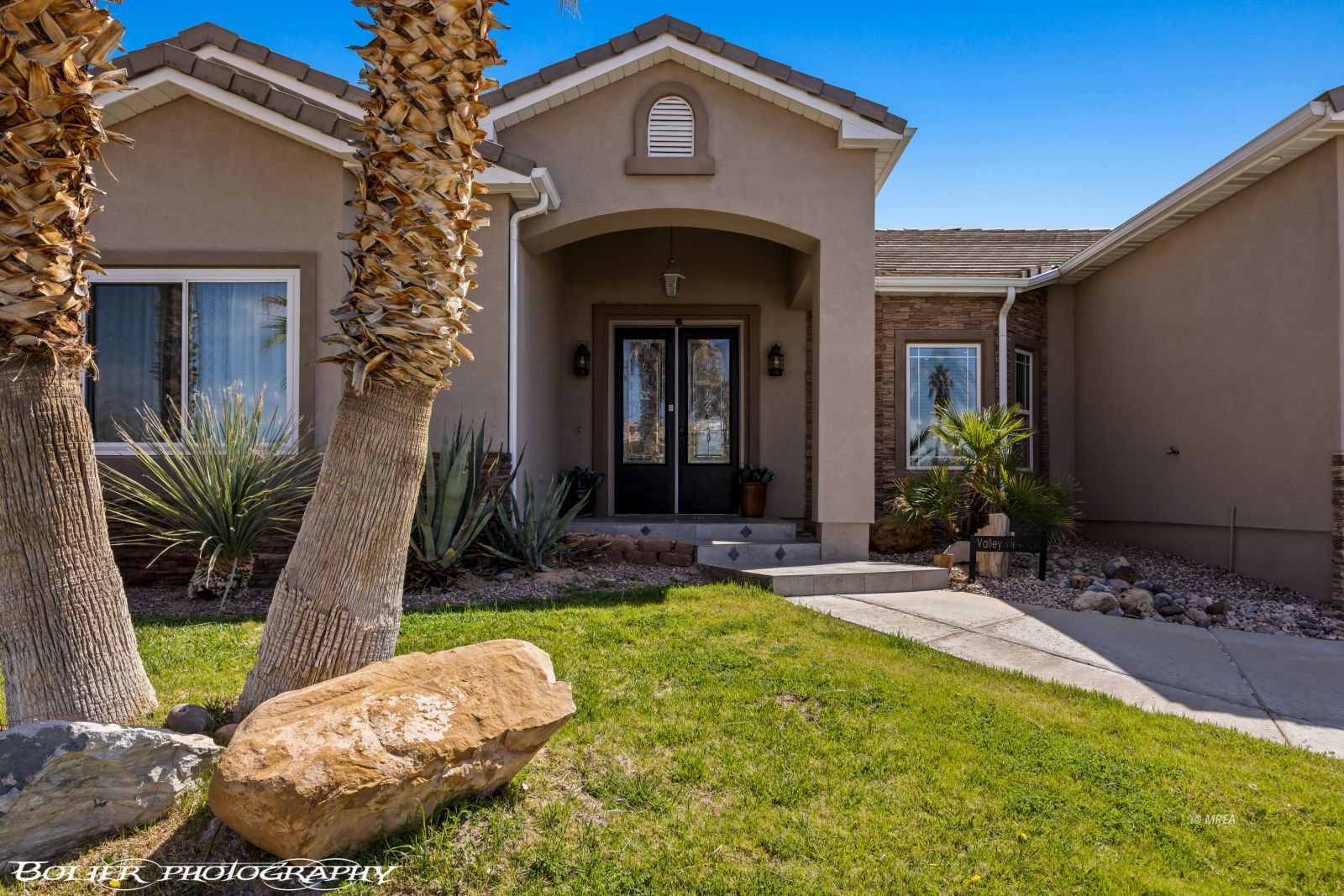 442  Valley View Cir