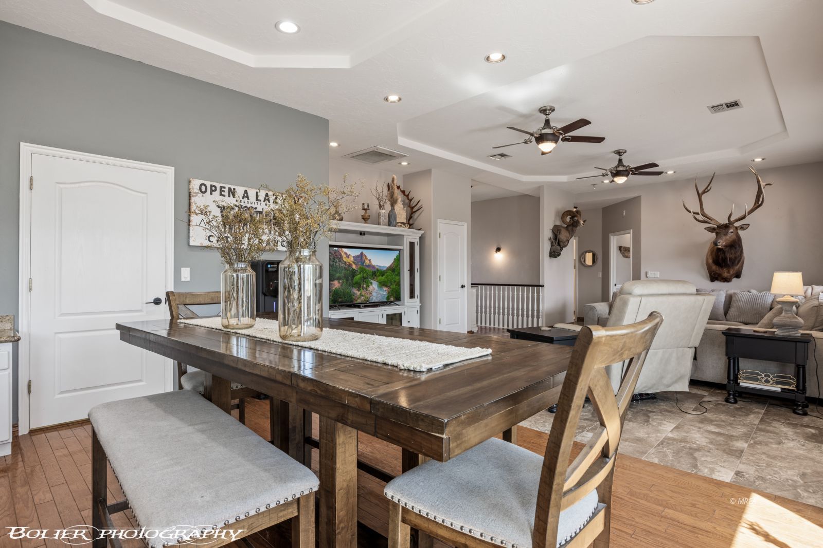 442  Valley View Cir