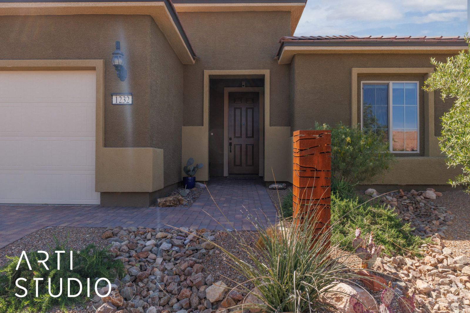 1232  Trickling Brook Trl