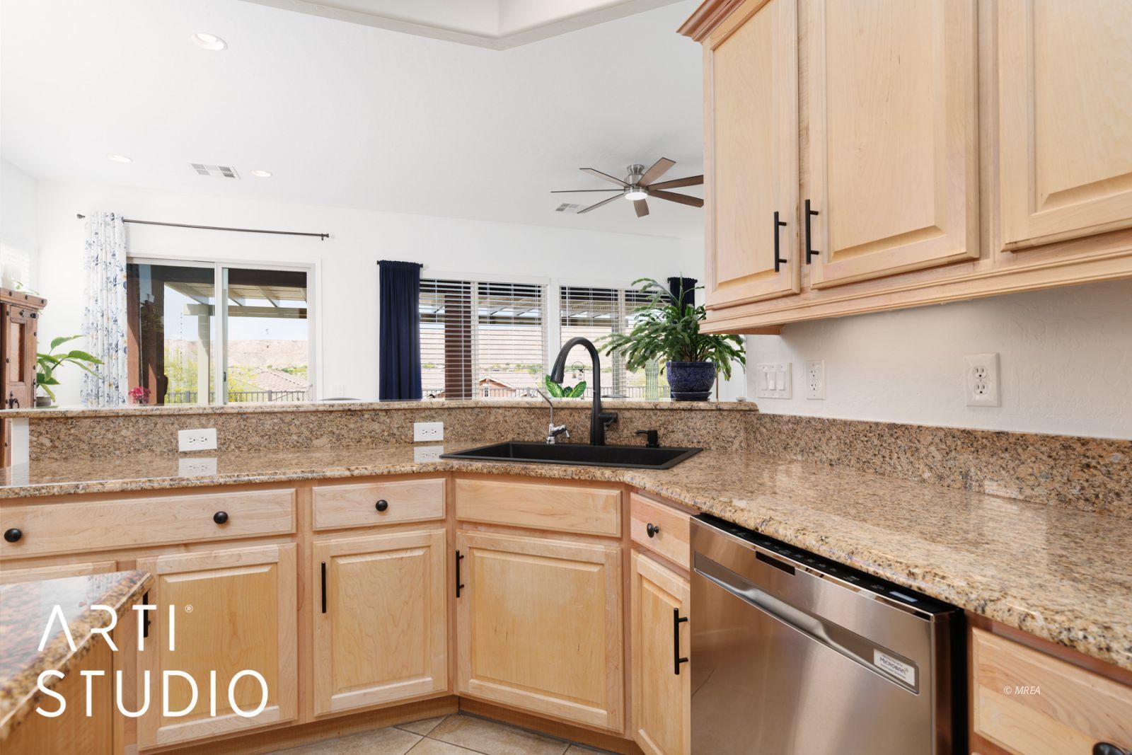 1013  Starlight Terrace Way