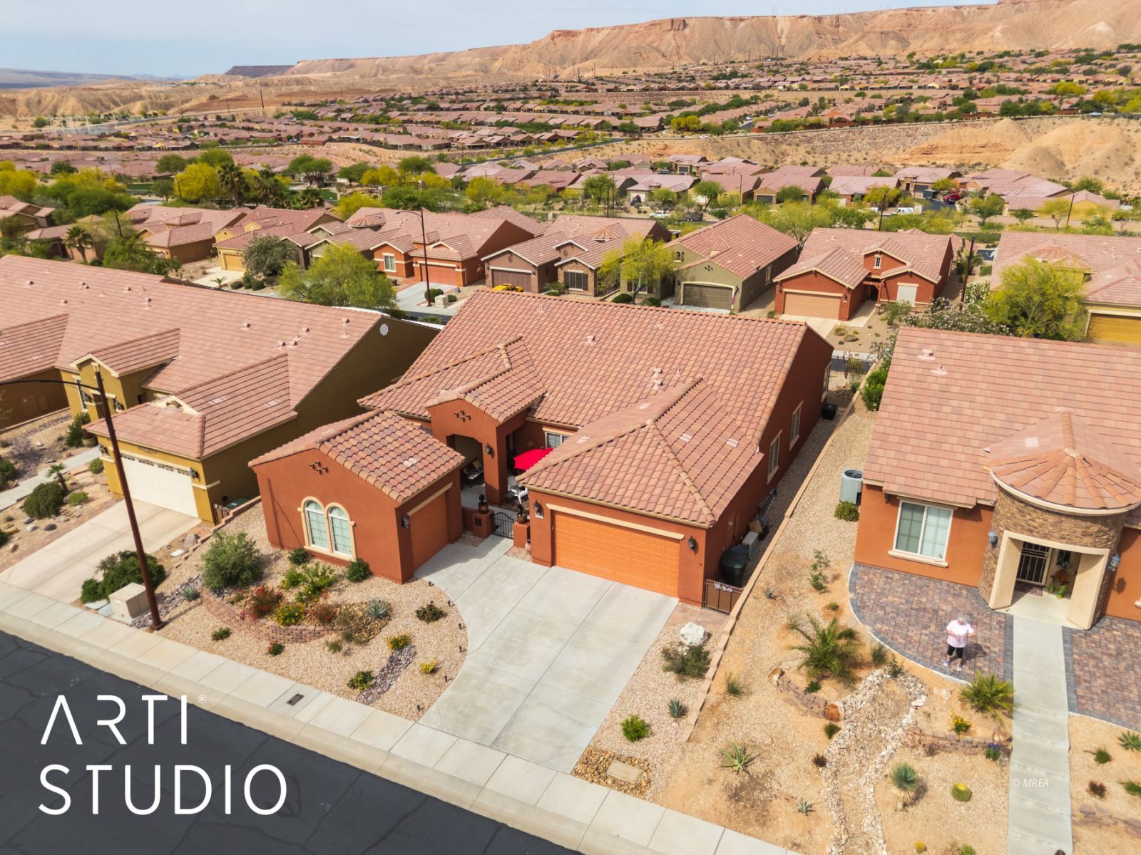 1013  Starlight Terrace Way