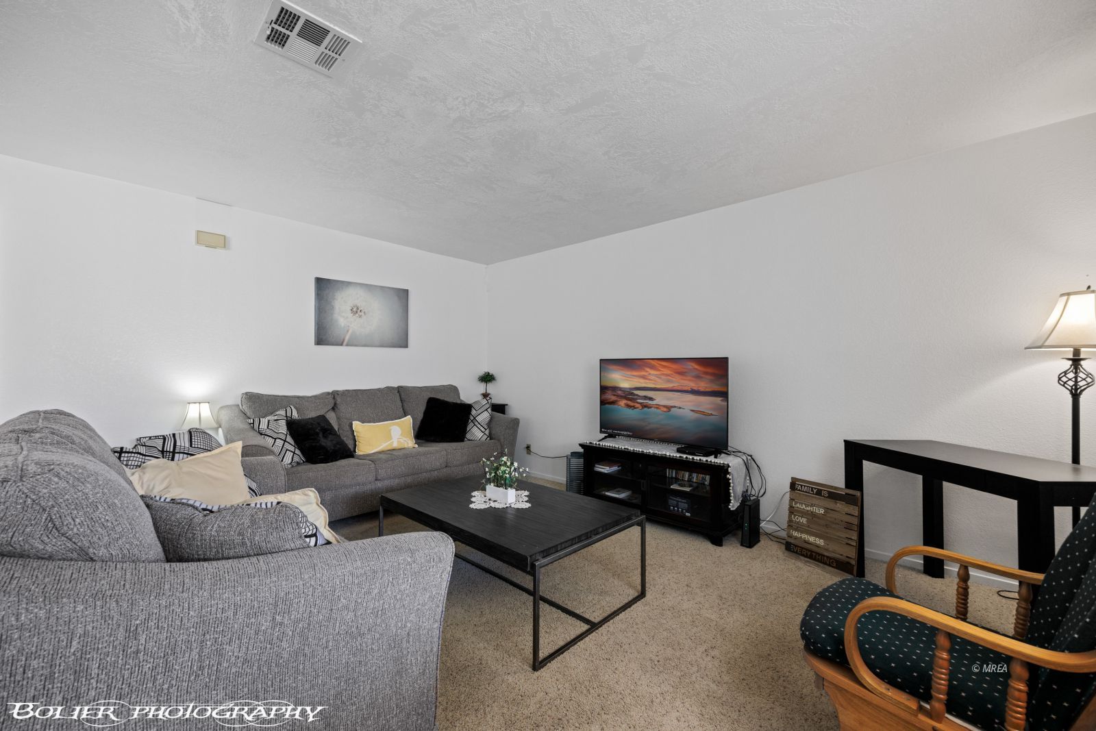 485  Mesa Blvd #201