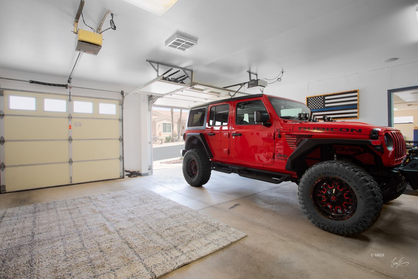 414  Crystal Canyon Dr