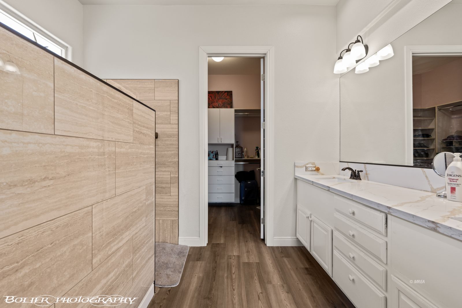 524  Mountainside Ct