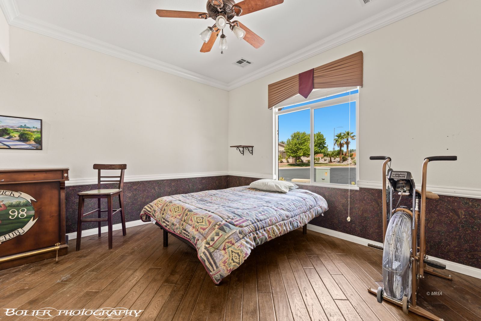 524  Mountainside Ct