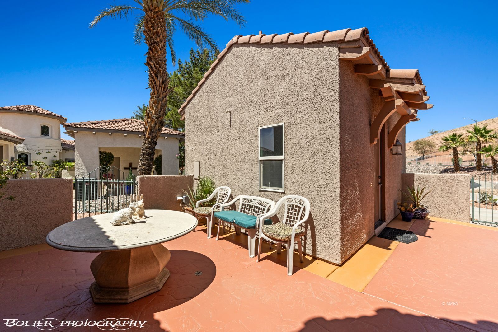 524  Mountainside Ct