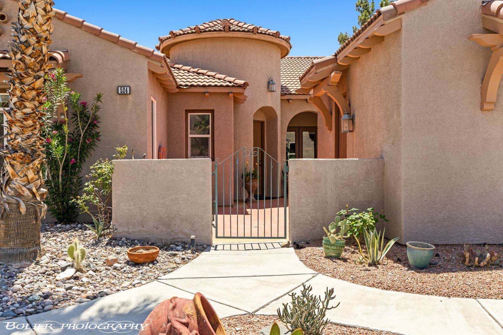 524  Mountainside Ct