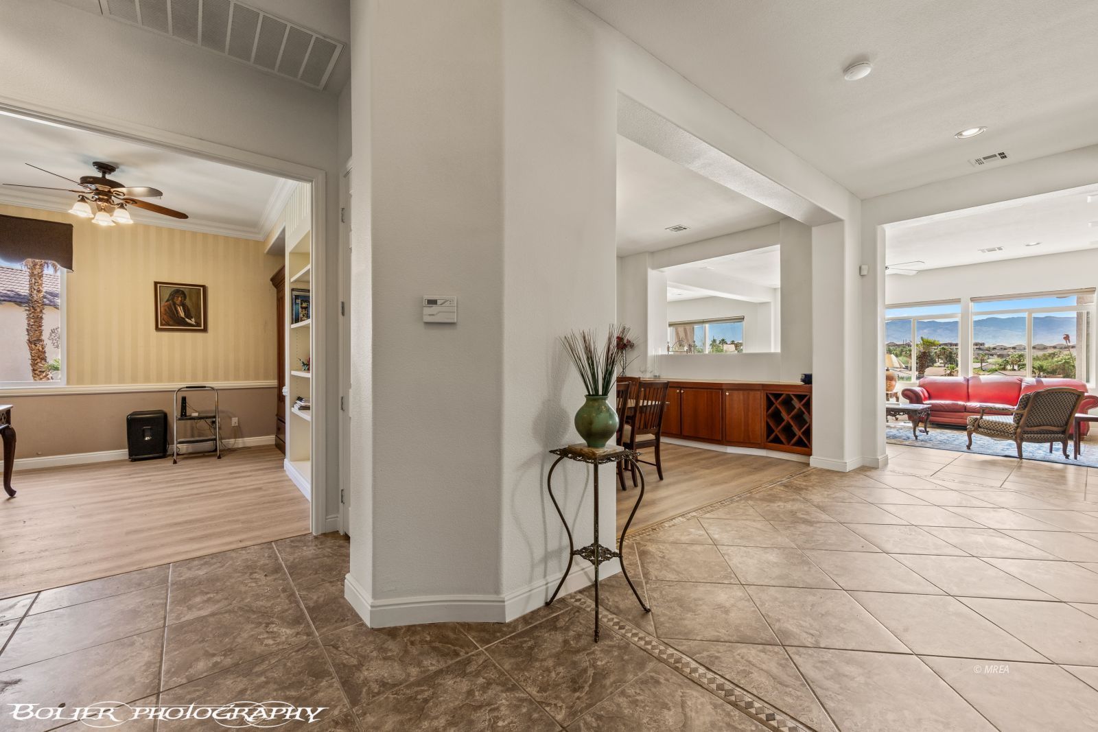 524  Mountainside Ct