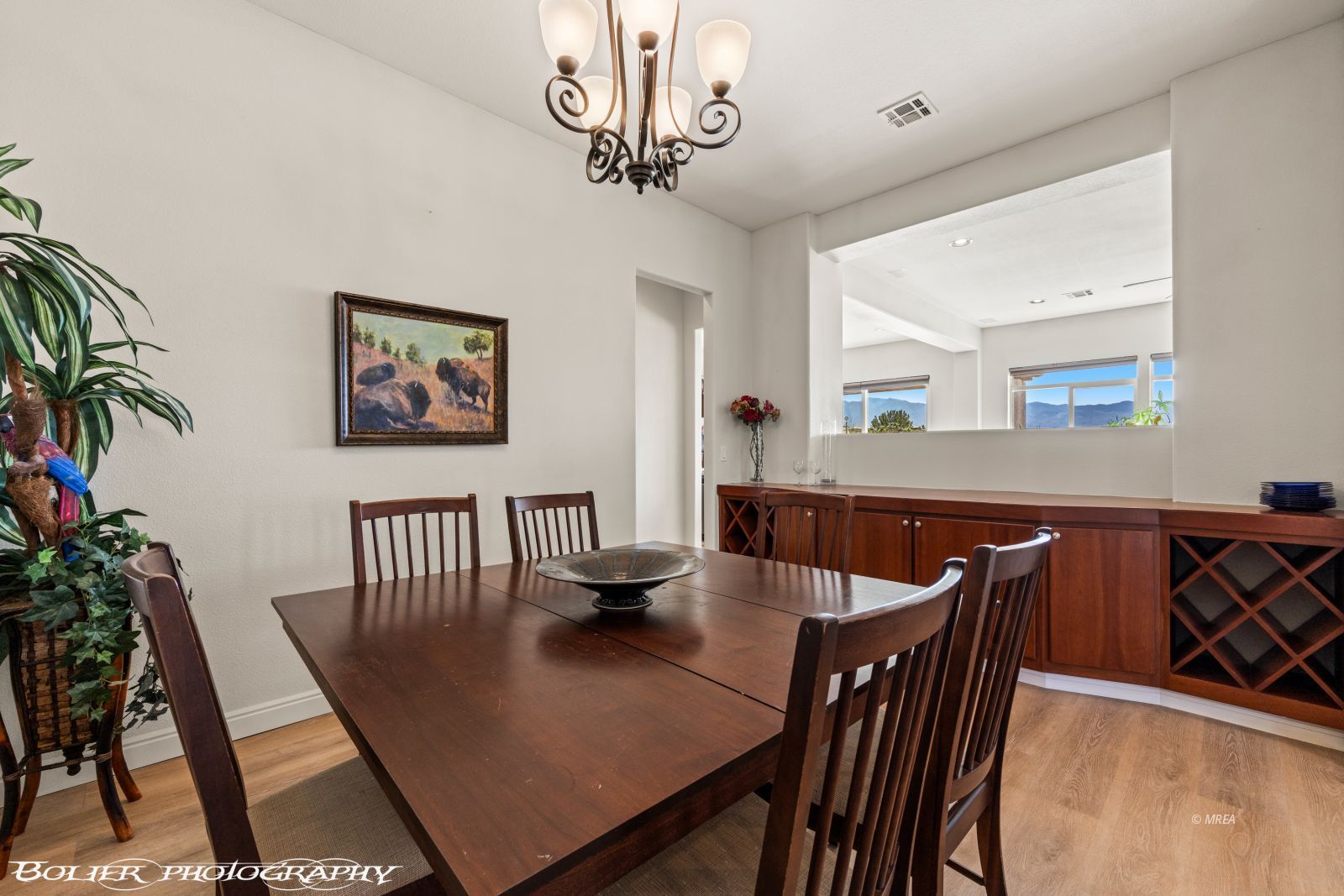 524  Mountainside Ct