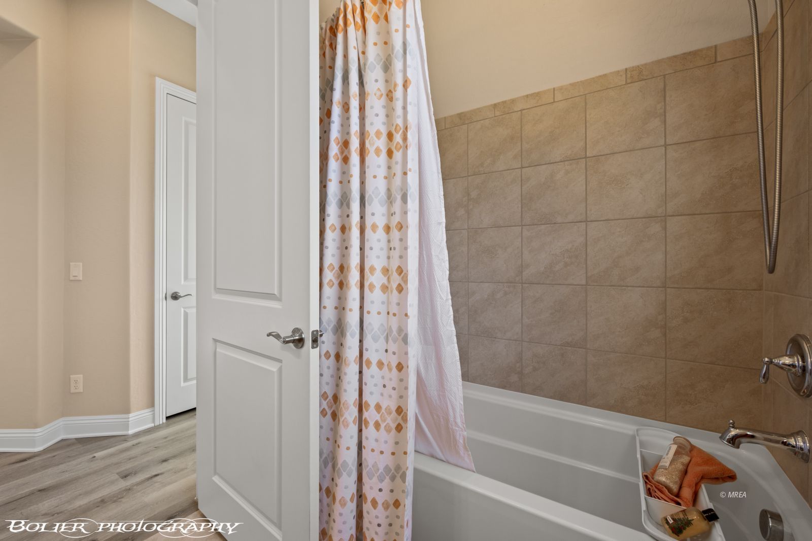 1143  Tortoise Mountain Dr