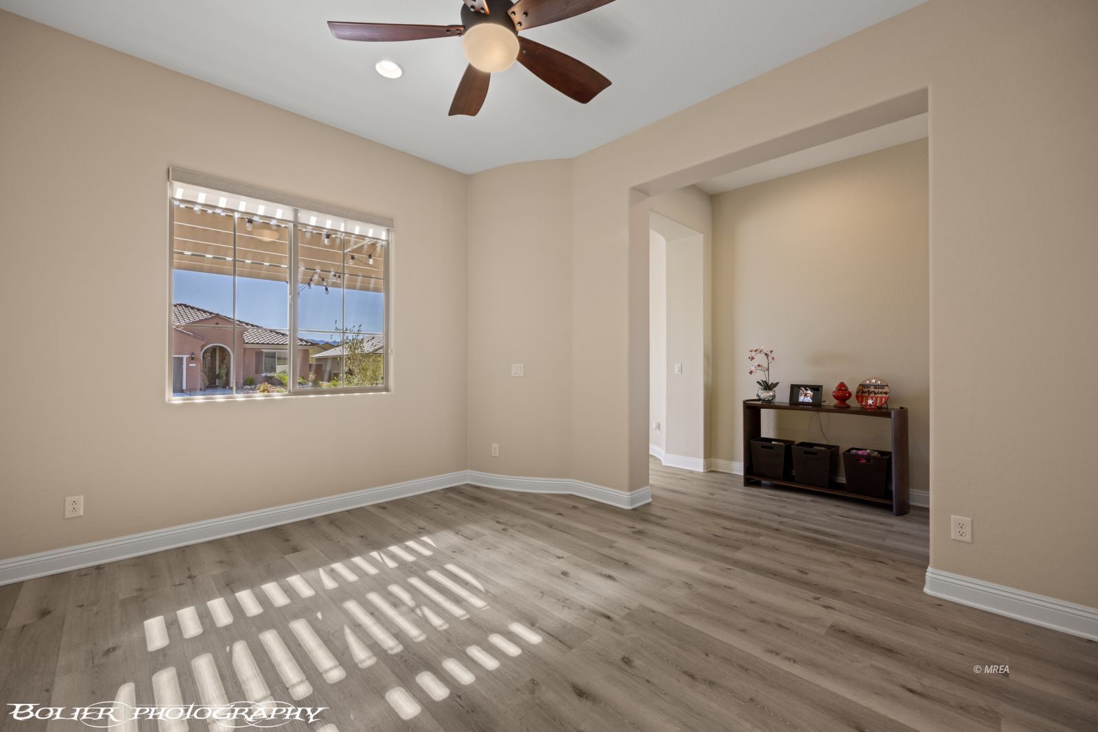 1143  Tortoise Mountain Dr