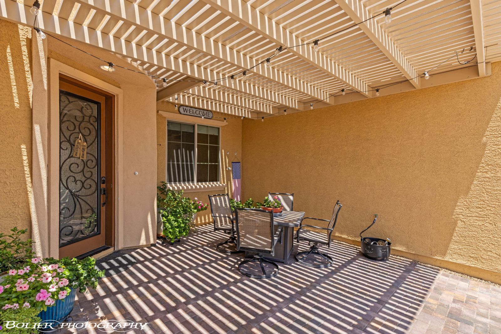 1143  Tortoise Mountain Dr