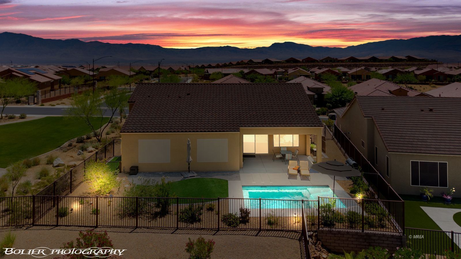 1143  Tortoise Mountain Dr