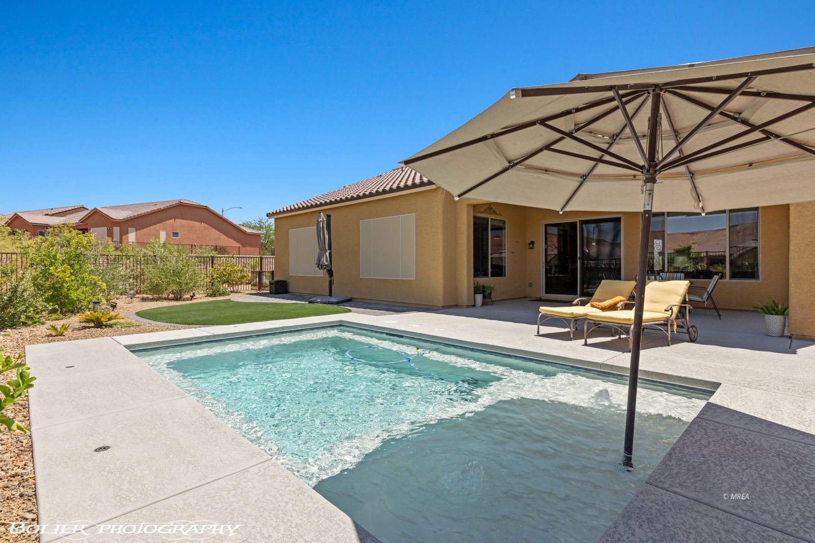 1143  Tortoise Mountain Dr