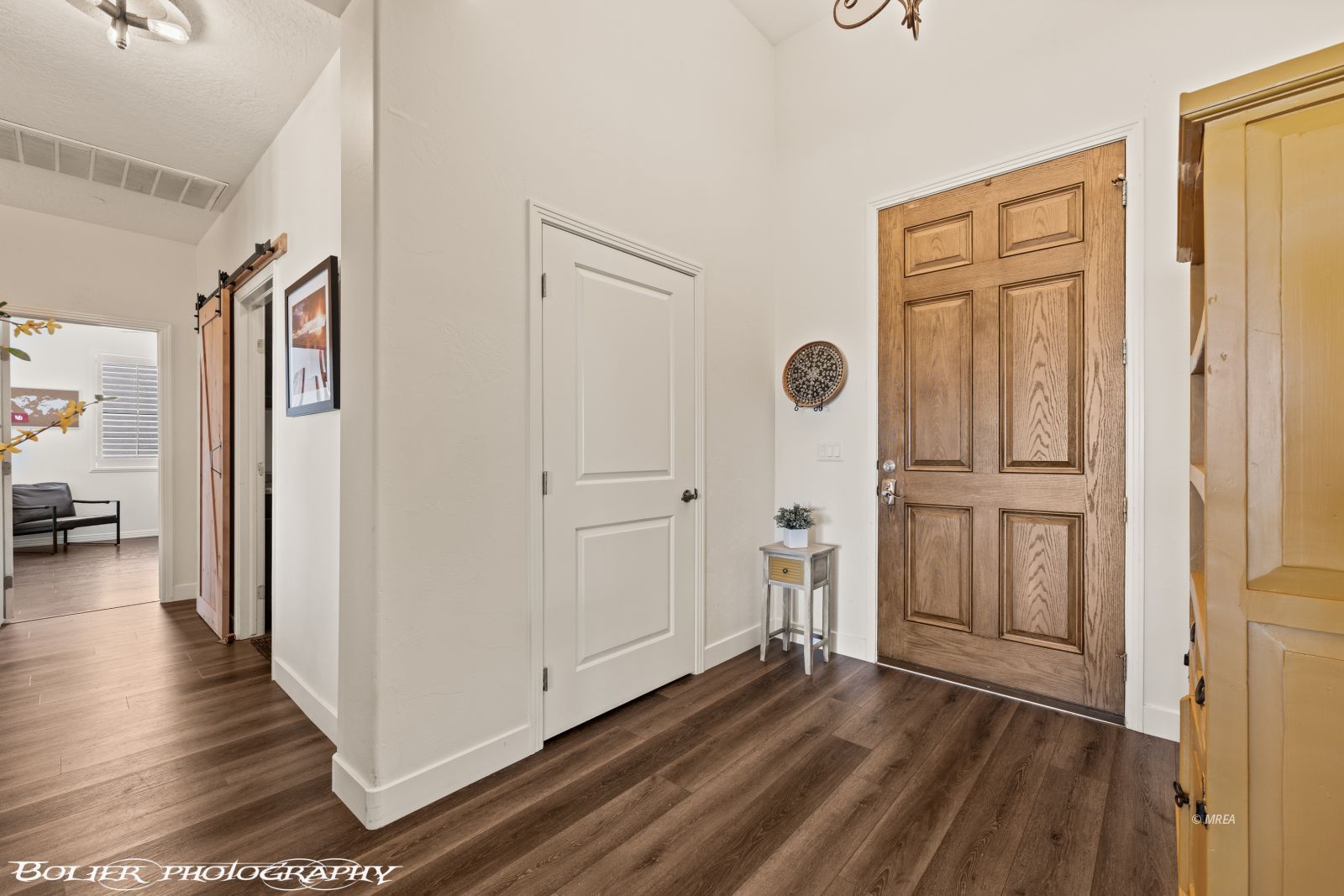 1309  Vista Del Monte Dr