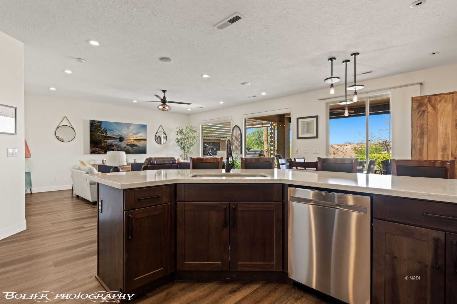 1309  Vista Del Monte Dr