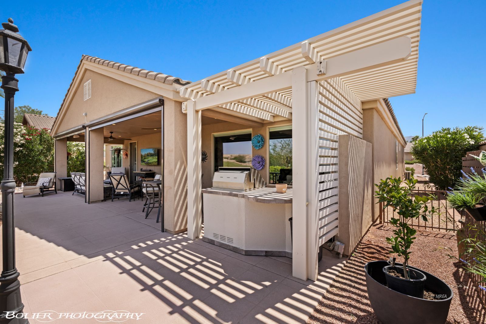 1309  Vista Del Monte Dr