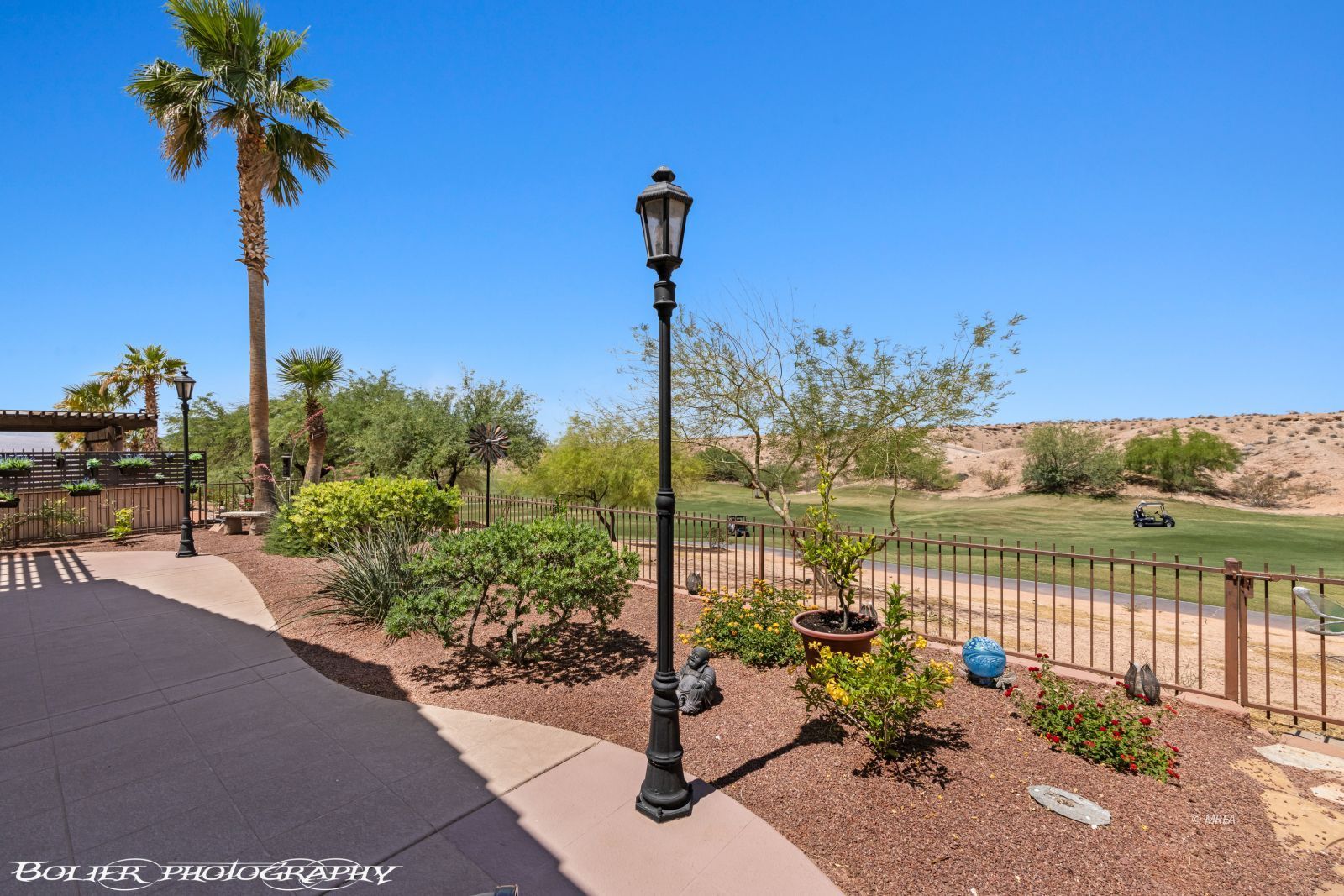 1309  Vista Del Monte Dr