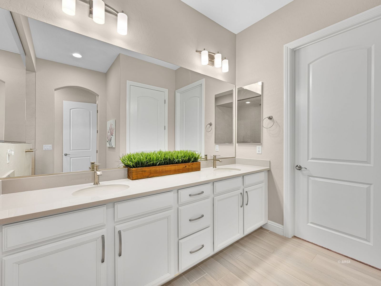 1190  Dreamcatcher Bluff 