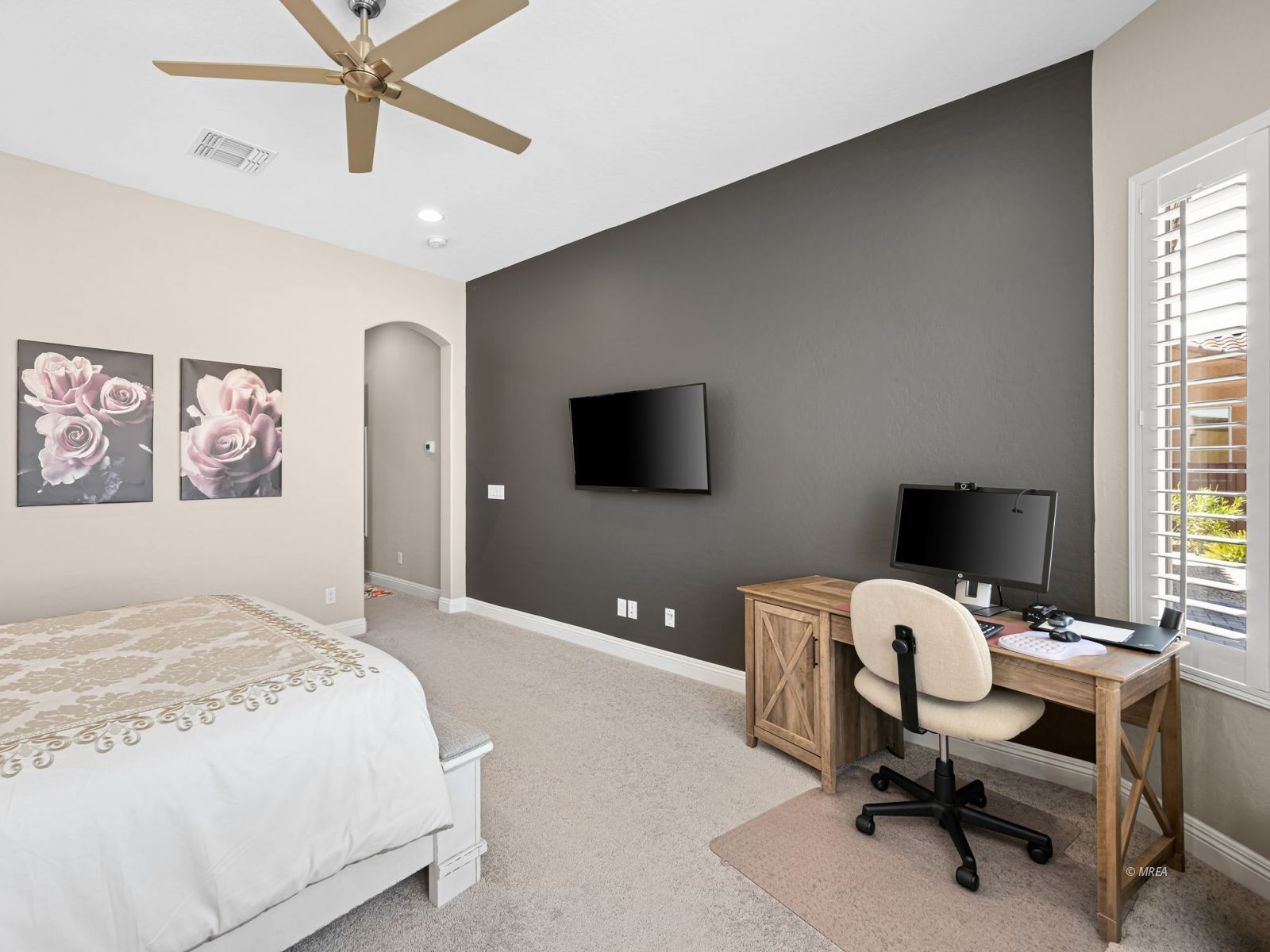 1190  Dreamcatcher Bluff 