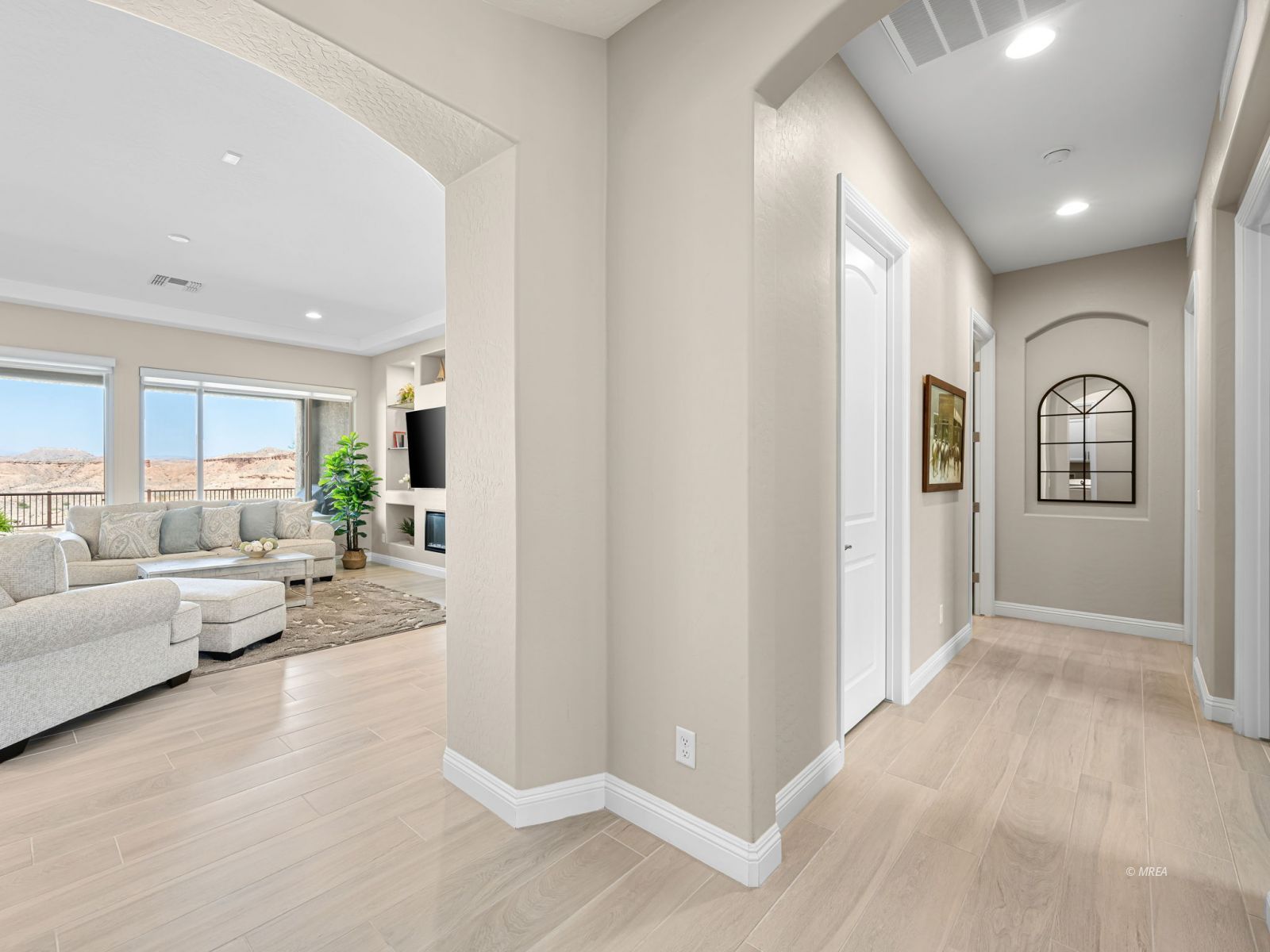 1190  Dreamcatcher Bluff 