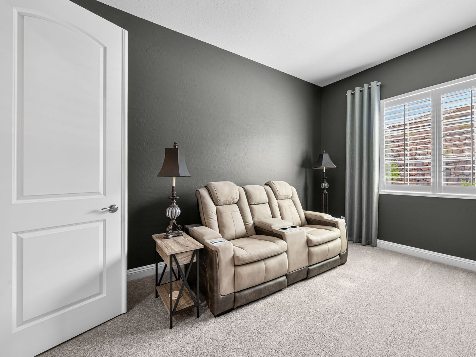 1190  Dreamcatcher Bluff 