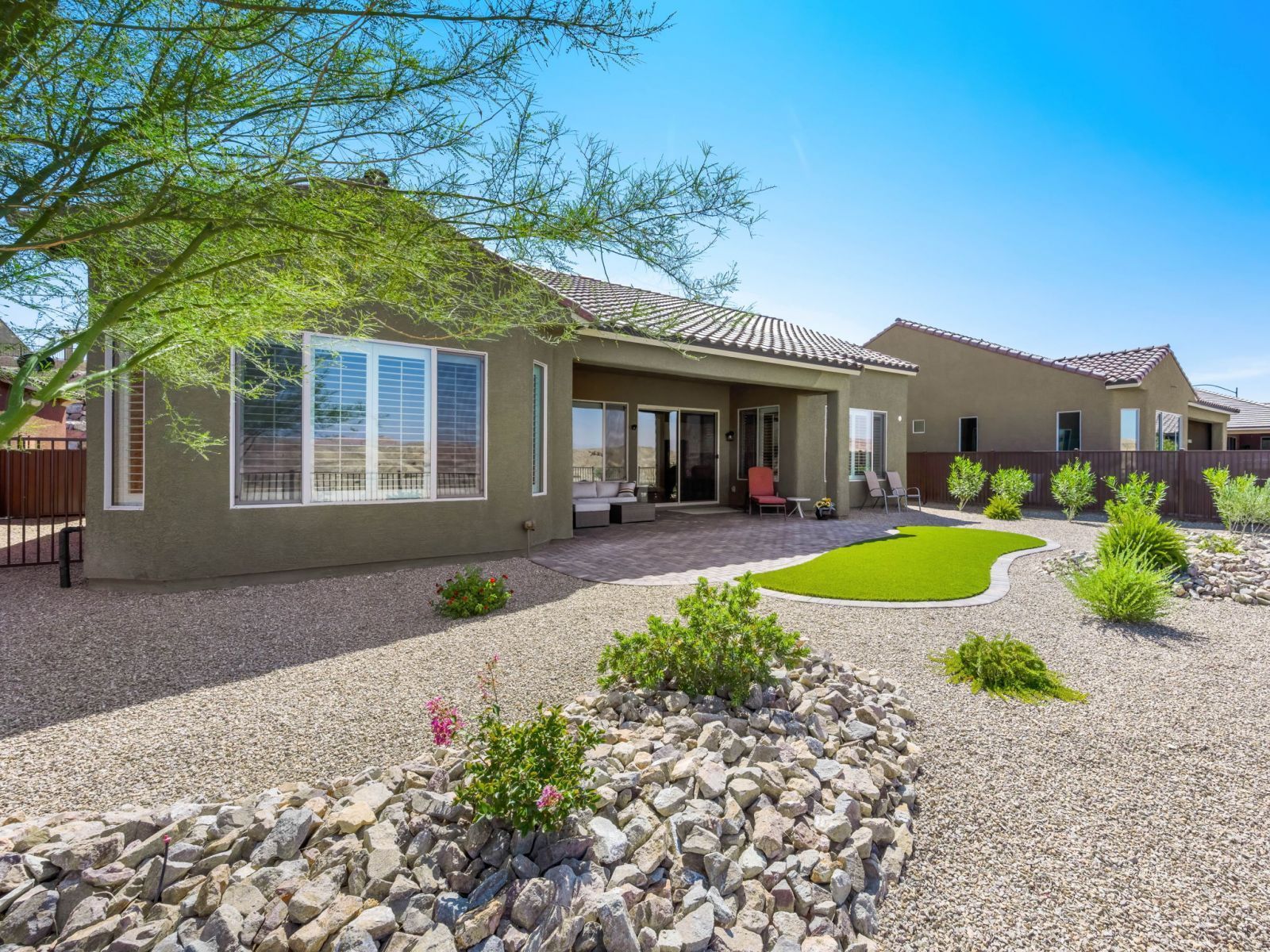 1190  Dreamcatcher Bluff 