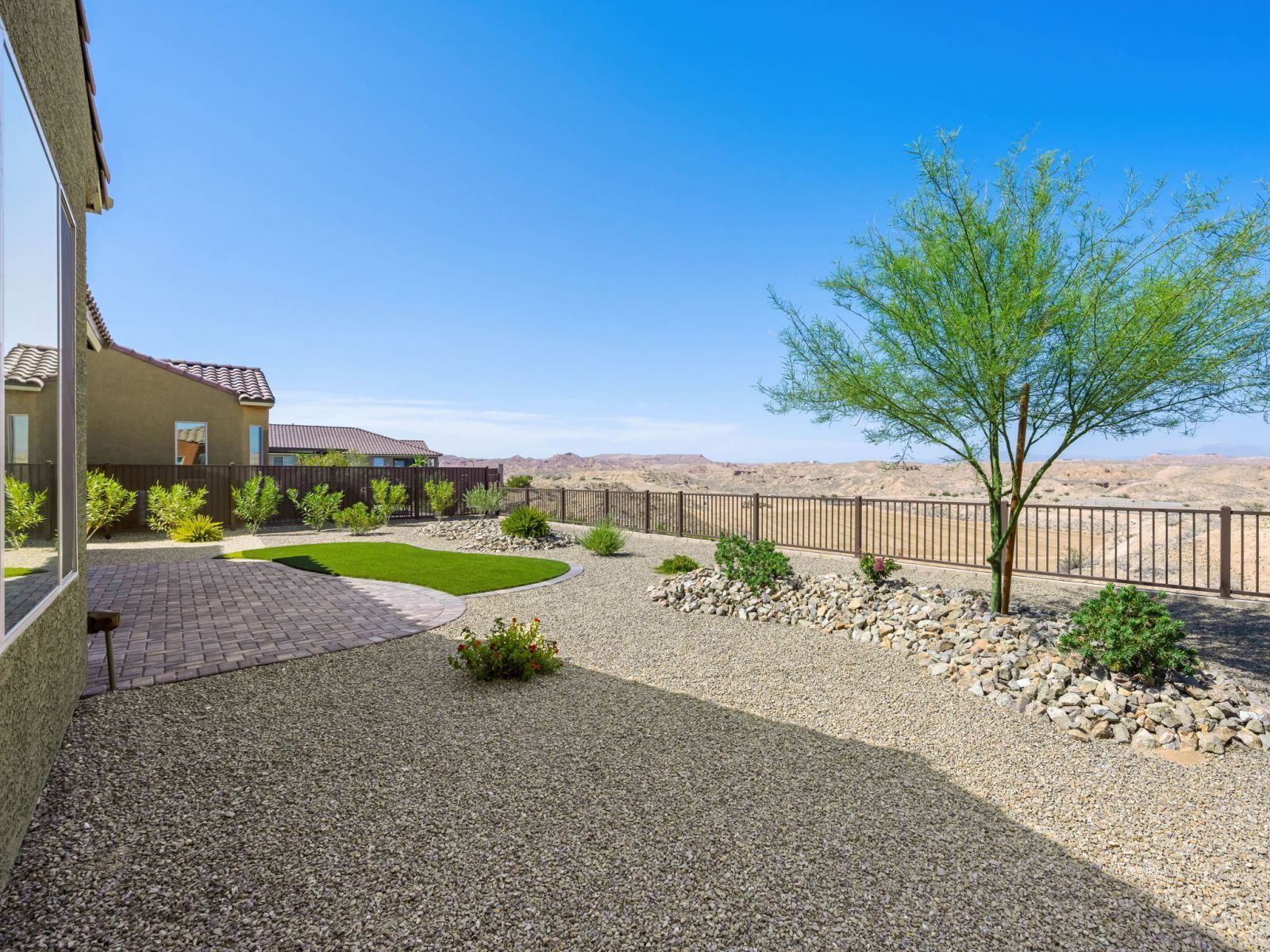 1190  Dreamcatcher Bluff 